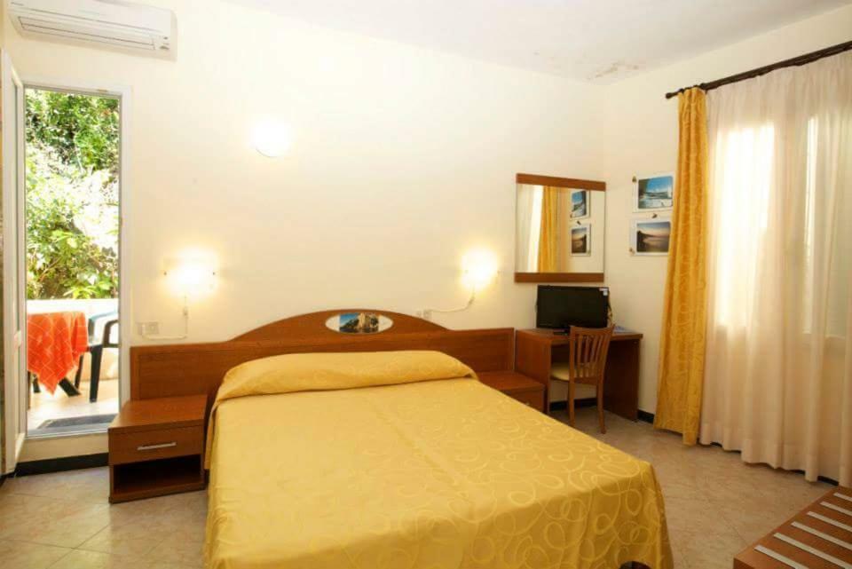 Hotel Viviani Raffaella Monterosso al Mare Exterior foto