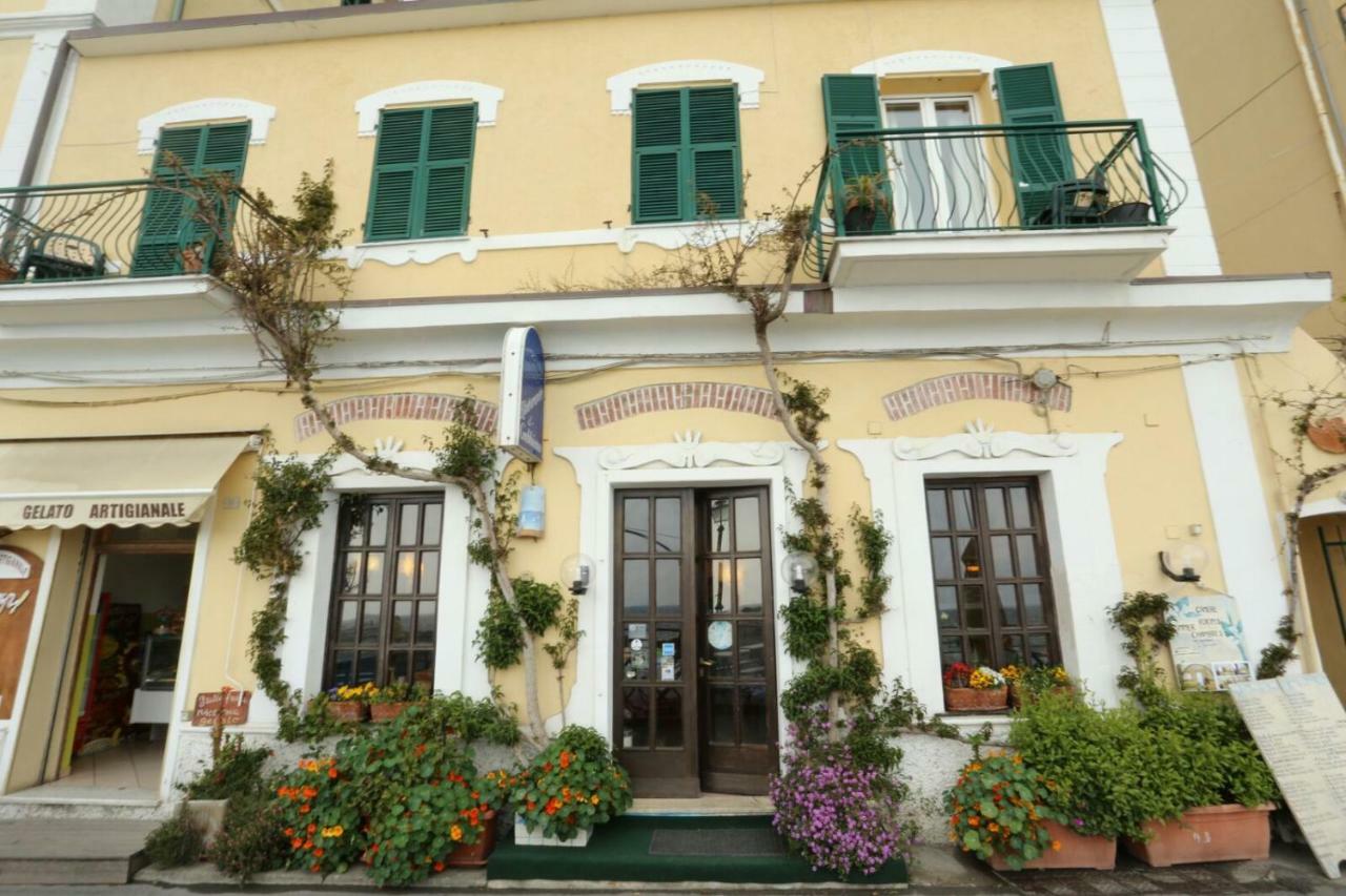 Hotel Viviani Raffaella Monterosso al Mare Exterior foto